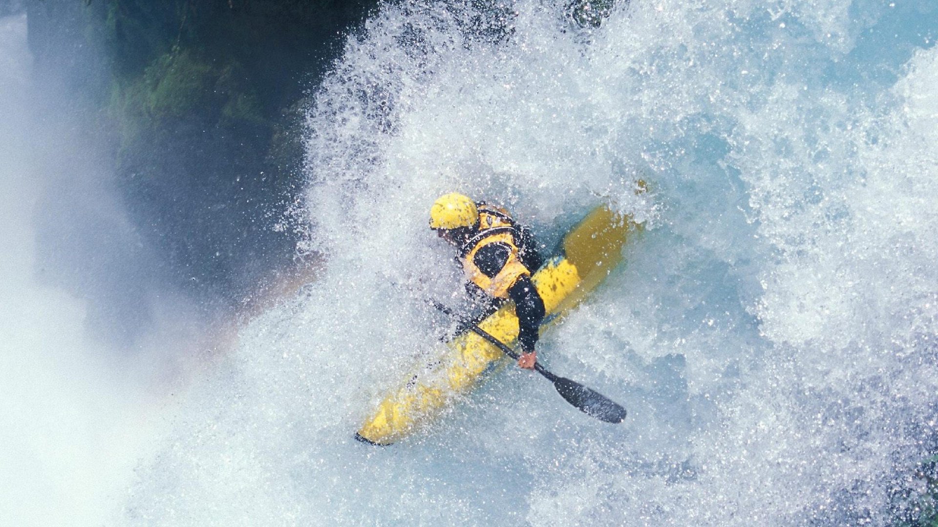 雪橇世锦赛激战正酣，德国队包揽双人项目金牌，中国队创历史最佳战绩